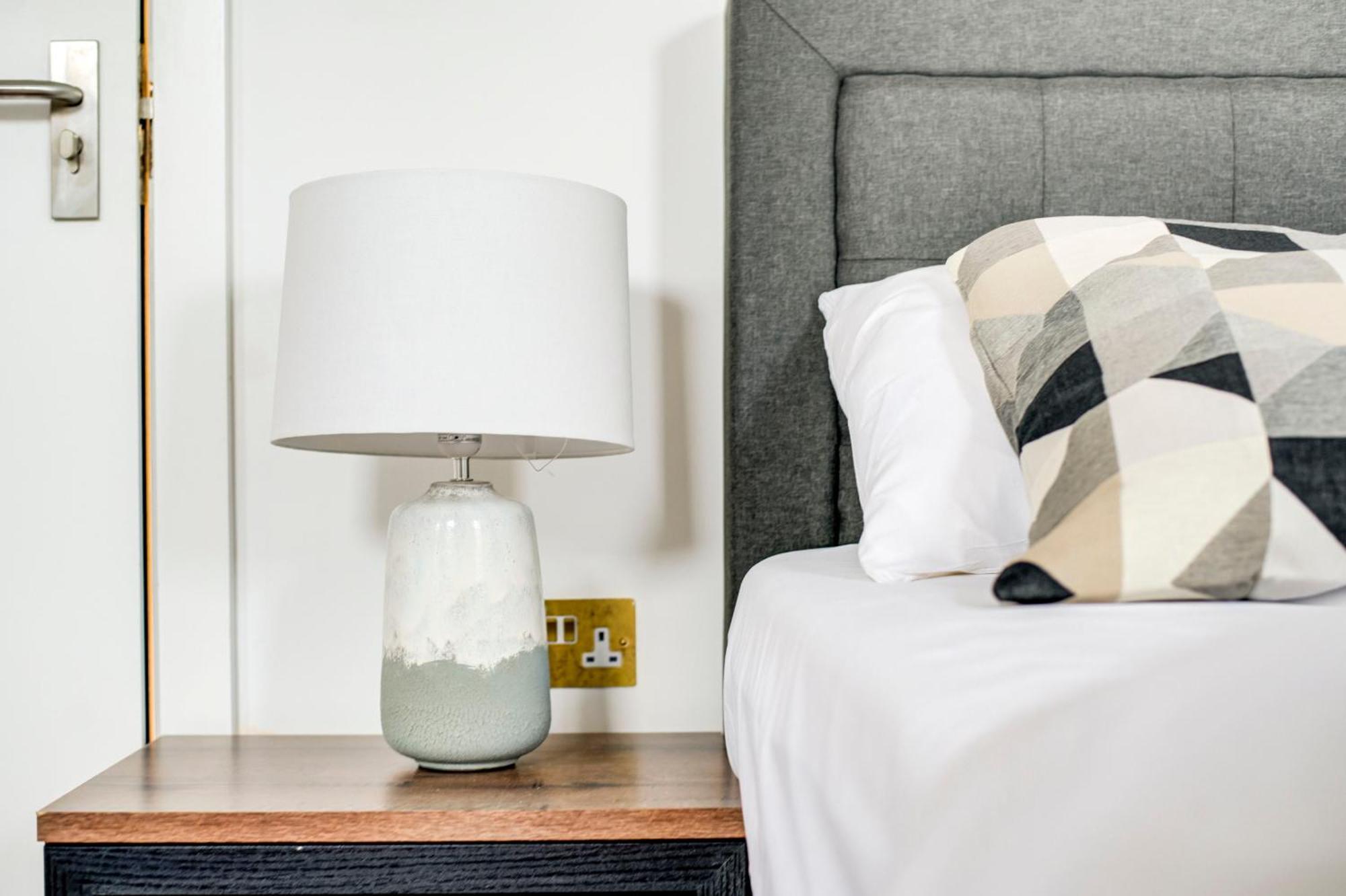 Luxury 3 Bedroom Prime Marylebone Apartment Лондон Екстер'єр фото