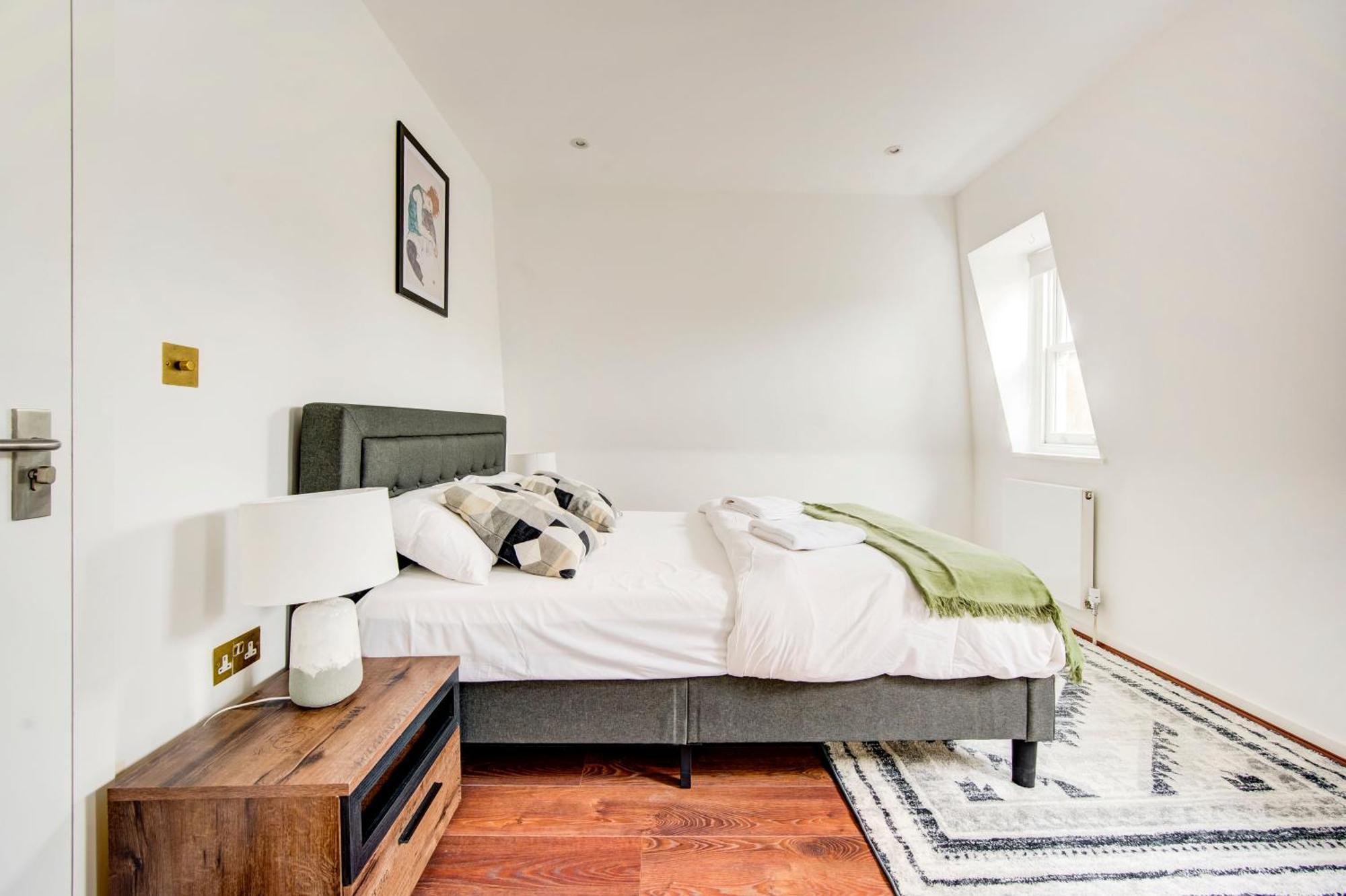 Luxury 3 Bedroom Prime Marylebone Apartment Лондон Екстер'єр фото